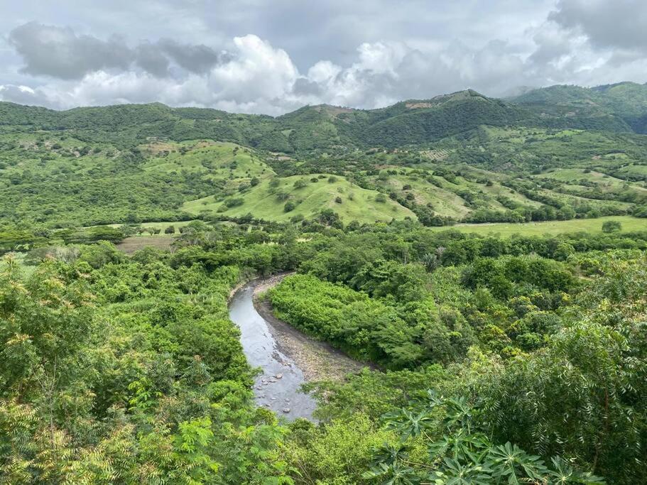 Finca Campestre Con Hermosa Vista Anapoima Ngoại thất bức ảnh